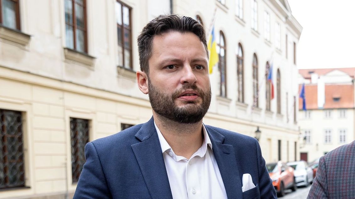 Šéf pražského ANO Prokop si sám naběhl na vidle. Městské firmě musel vracet 130 tisíc, složil je v hotovosti - Novinky